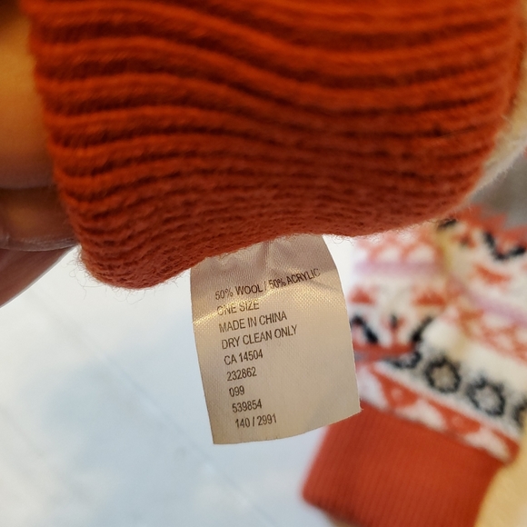 Nathaniel Cole Crowncap Hat + Mittens, Soft & Warm! - Picture 4 of 6